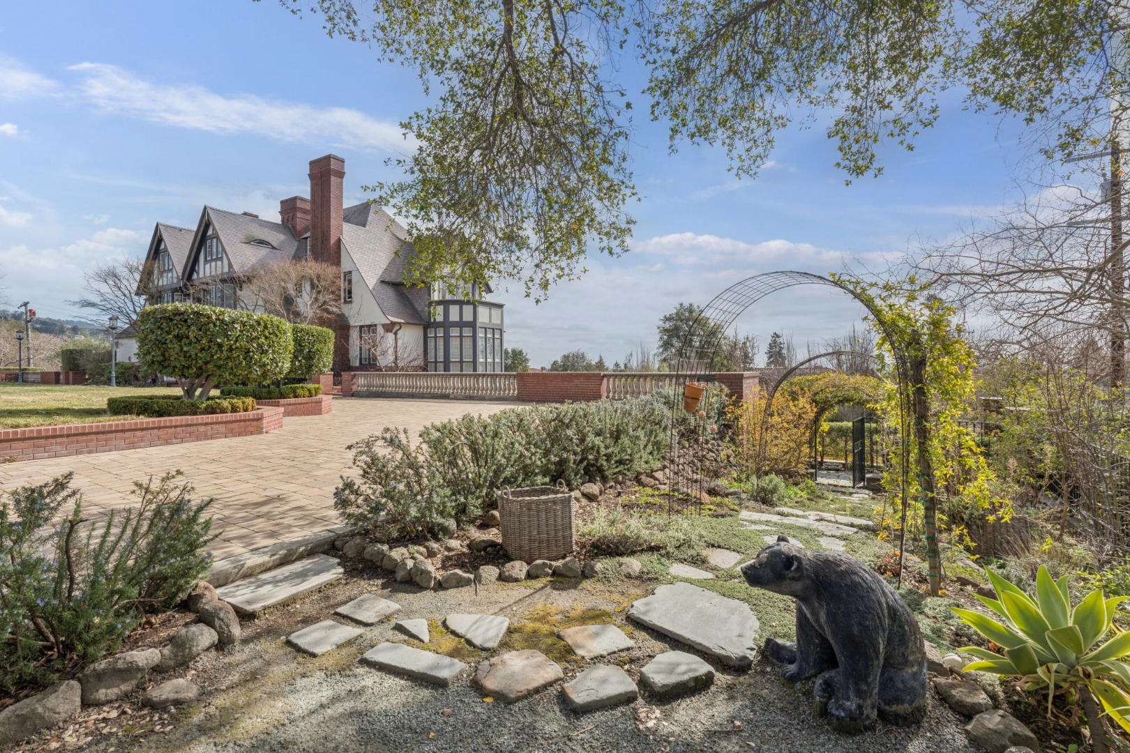 62A Farragut Avenue Image 68