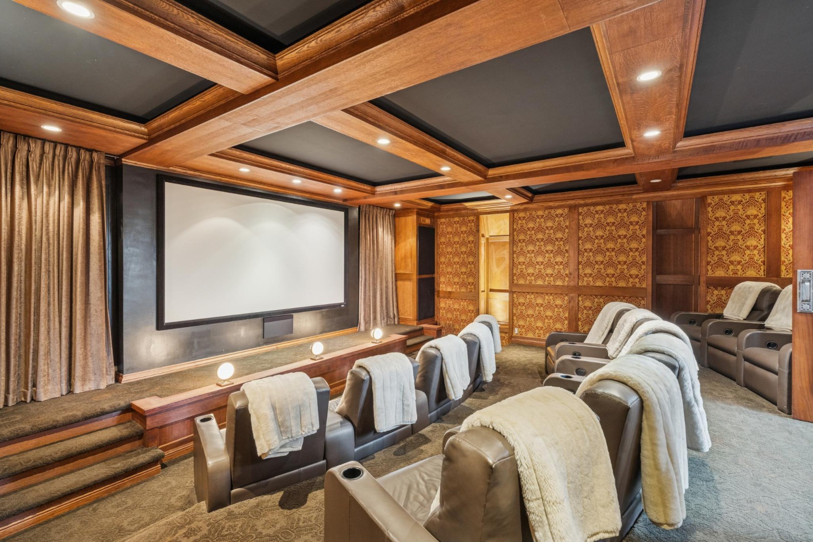 62A Farragut Avenue Image 56